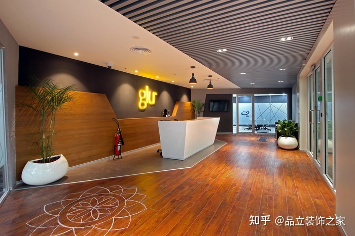 如何設(shè)計(jì)形象墻的布局，辦公室設(shè)計(jì)類別