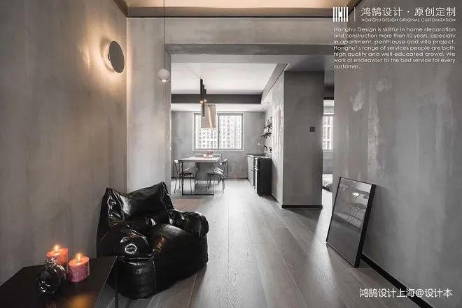 上海夫妻花25萬把家裝成“毛坯房”，無客廳+無中廚+無主燈，太太太太酷了！