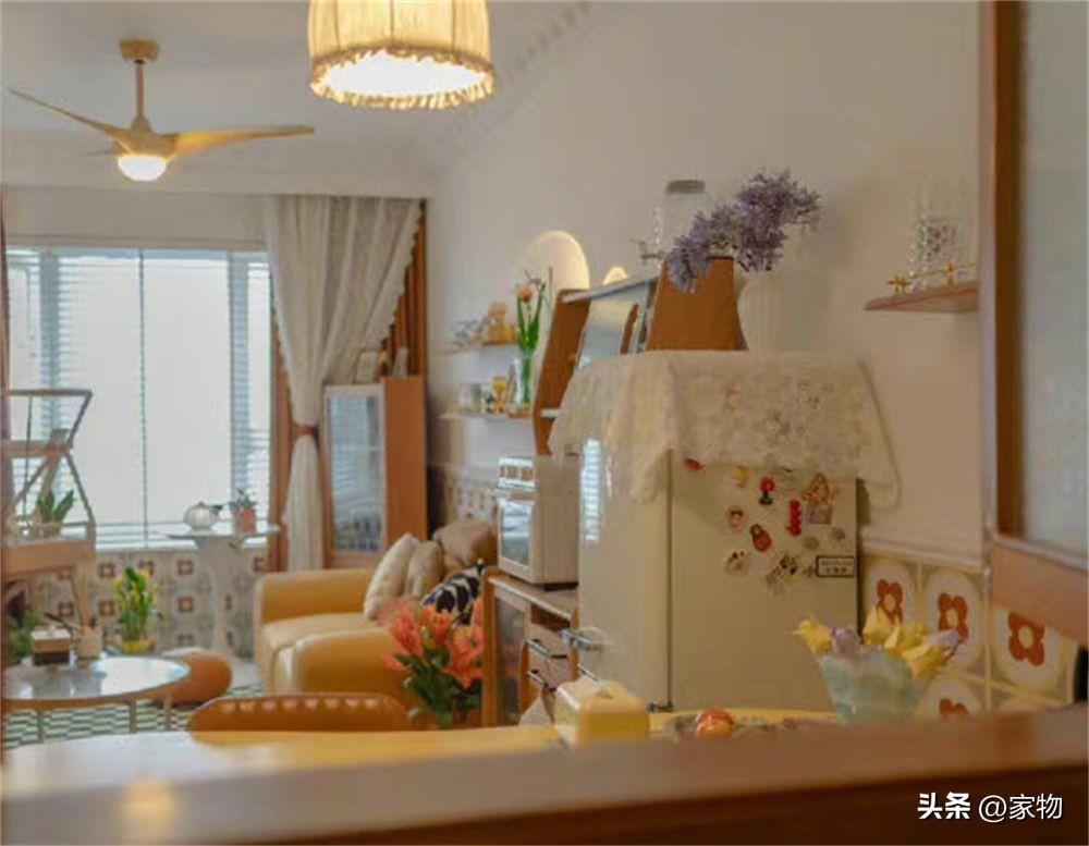 她曬出75㎡小家復(fù)古風(fēng)裝修：廚房?jī)?nèi)窗+拱門(mén)元素，真的太會(huì)布置了